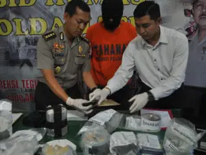 2.400 Film Porno Dikoleksi Sejak SMA – Suara Surabaya