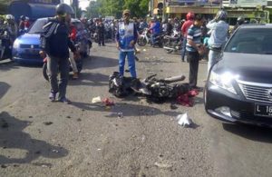 Truk Lindas Motor dan Mobil