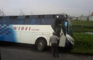 Terperosok di Tol, Bikin Makin Macet