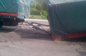 Ban Lepas, Truk Gandeng Mogok