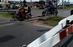 Nekat Melanggar Berjamaah