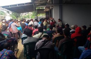 Antrean di Kejaksaan Sukomanunggal