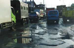 Jalan Rusak, Kawasan Geluran Macet