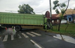 Kecelakaan Truk di Pati Jawa Tengah