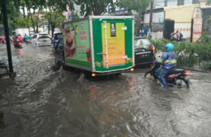 Banjir di Sukomanunggal