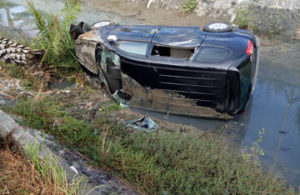 Belajar Nyetir, Mobil Masuk Sungai