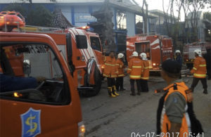 Disperindag Jatim Terbakar, Pembasahan