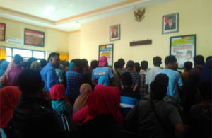 Ketidaktertiban Pengurusan E-KTP Kab. Lamongan