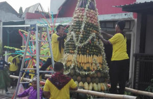 Persiapan Sedekah Bumi di Lakarsantri