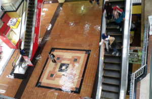 Lantai Dasar Hi Tech Mall Tergenang