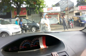Turun Langsung Atur Lalu Lintas