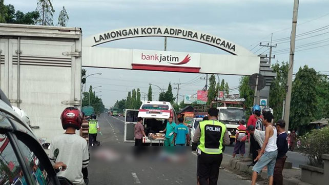 Sepeda Motor Oleng Satu Pengendara Meninggal Tertabrak 