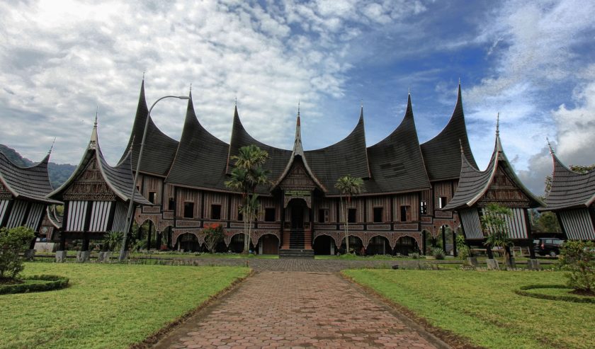 Menengok Kawasan Saribu Rumah Gadang – Suara Surabaya