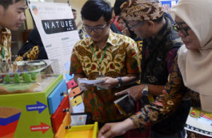 Alat Peraga SMA Karya Mahasiswa Dipamerkan