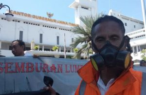 Aksi Damai 13 Tahun Lumpur Lapindo