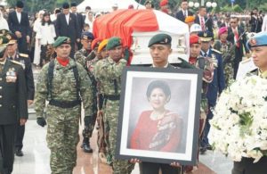 Pemakaman Jenazah Ani Yudhoyono di TMP Kalibata