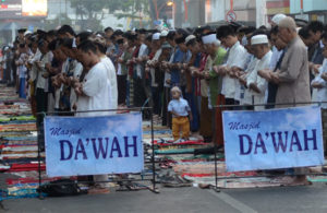 Shalat Ied di Jl. Blauran