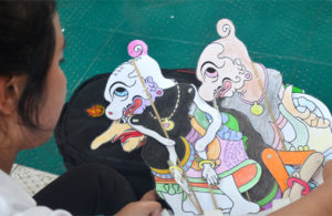 Kenalkan Keberagaman, dengan Wayang Kertas