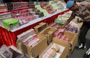 Kosmetik dan Obat Ilegal Rugikan Negara Rp17 Miliar