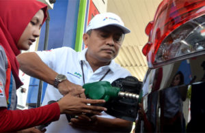 Hari Pelanggan Nasional di SPBU Jemursari