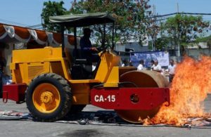 Pemusnahan Barang Impor Ilegal