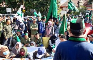 HMI Surabaya Suarakan Senturi
