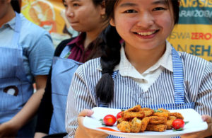 Mahasiswi Farmasi Ubaya Kreasikan Nugget Kelor