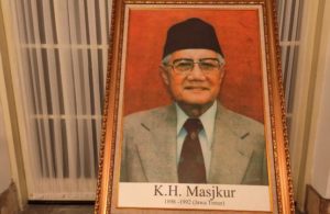 KH Masjkur Dianugerahi Gelar Pahlawan Nasional