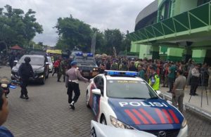 Pemain Persija Naik Mobil Rantis