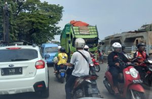 Truk Mogok di Manukan