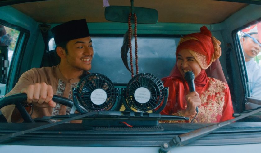 Review Film Mekah I'm Coming - Suara Surabaya