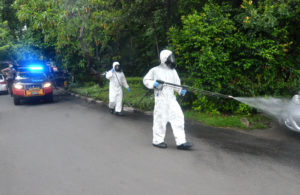 Gegana Semprotkan Disinfektan