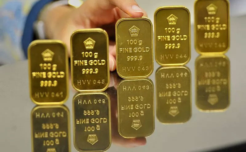 Naik Rp6.000, harga emas Antam hari ini Rp1.037.000/gram - Suara Surabaya
