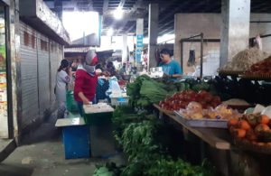 Aktivitas Pasar Menur di Awal PSBB