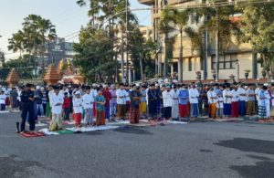 Salat Id 1441 H di Masjid Kemayoran Surabaya