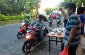 Takjil Gratis Vihara Budhayana