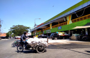 Pasar Keputran Utara Dibuka Lagi