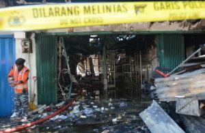 Kebakaran Toko Elektronik di Kranggan