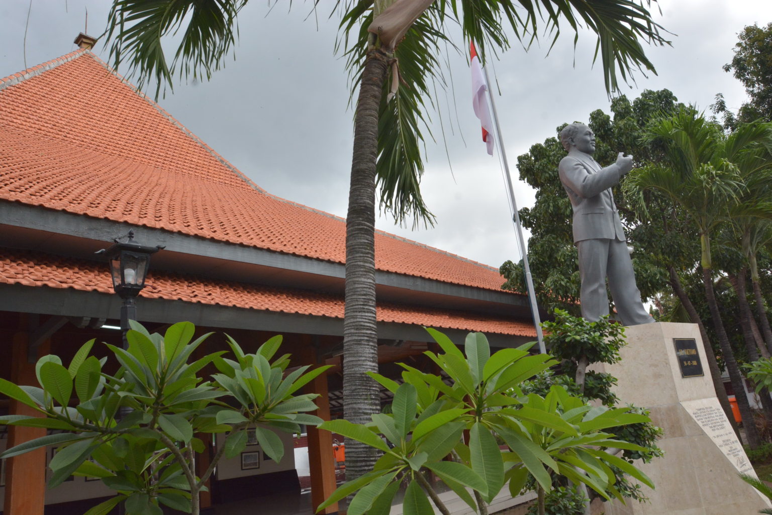 gedung nasional indonesia – Suara Surabaya
