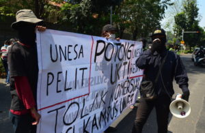 Mahasiswa Unesa Tuntut Pemotongan UKT Segera Diberlakuakan
