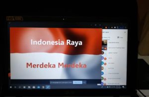 Nekat Gelar Malam Tirakatan