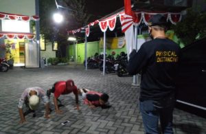 Razia Masker di Malam Hari