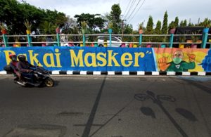Lukisan Dinding Pengingat Kesehatan