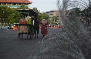 Kantor DPRD Jatim Lengang