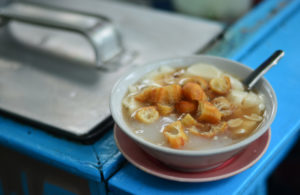Tersengat Hangatnya Tauwa