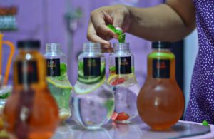 Sabar dan Percaya, Usaha Bertahan dari Badai Corona