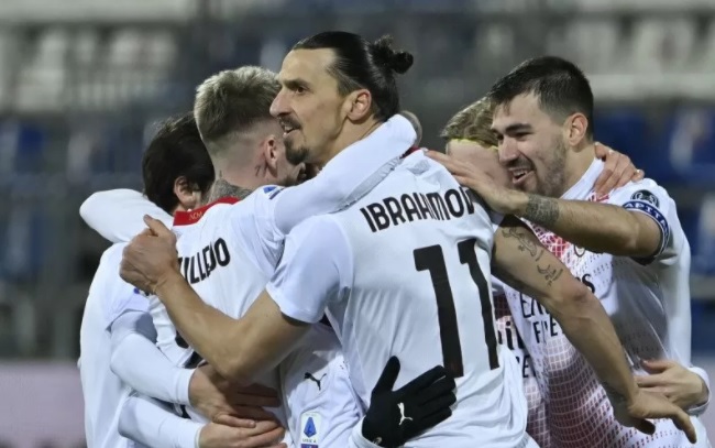Putaran Ke 18 Milan Di Puncak Klasemen Liga Italia Unggul Tiga Poin Atas Inter Suara Surabaya