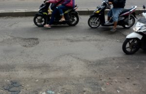 Sering Ada Korban, Jalan Rusak Di Gembong Tebasan Tak Juga Diperbaiki