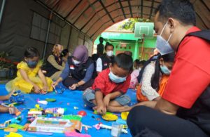 Pengungsi Korban Tanah Longsor di SDN Ngetos 3 Nganjuk