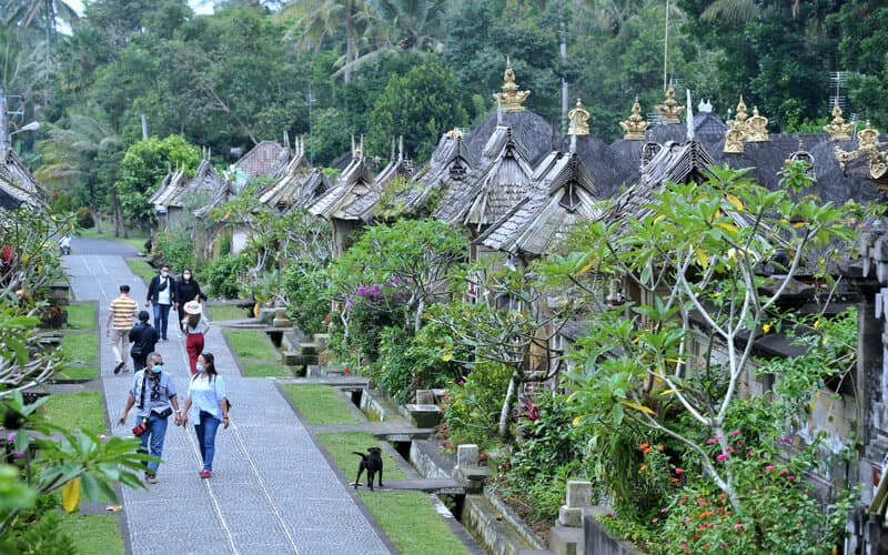 Destinasi Wisata Indonesia Jadi Tempat Liburan Pesohor Dunia
